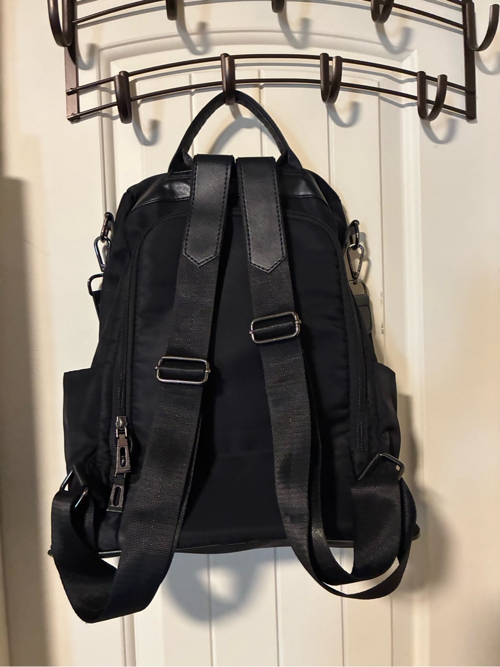 Amazon Black Convertible Anti-theft Travel Backpack - Picture 2 of 4